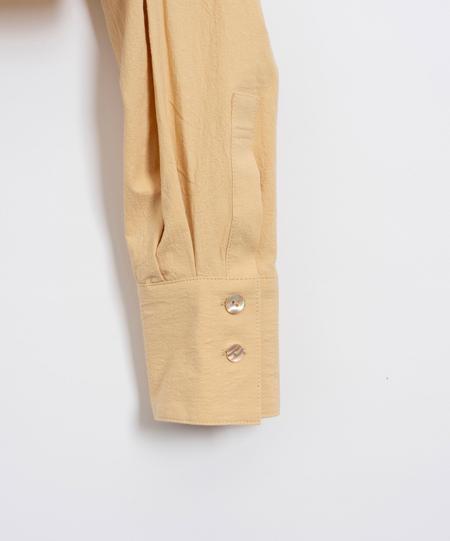 HEELAL ショート丈シャツ